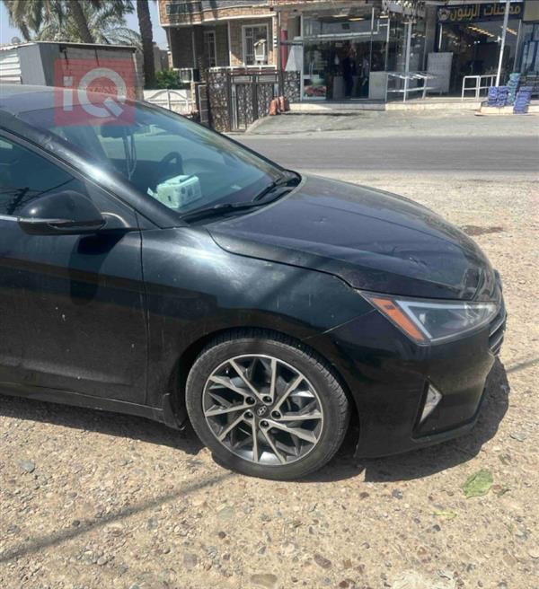 Hyundai for sale in Iraq